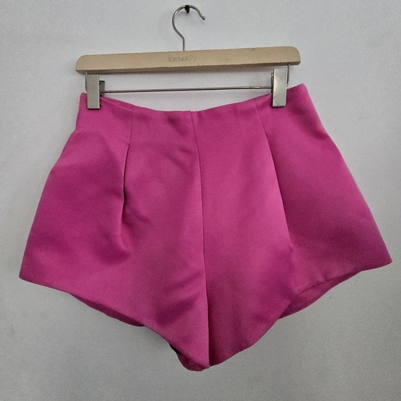 Zara Hot Pink Satin Effect Pleated High Rise Ballooon Dress Shorts Womens Size M - Picture 8 of 15